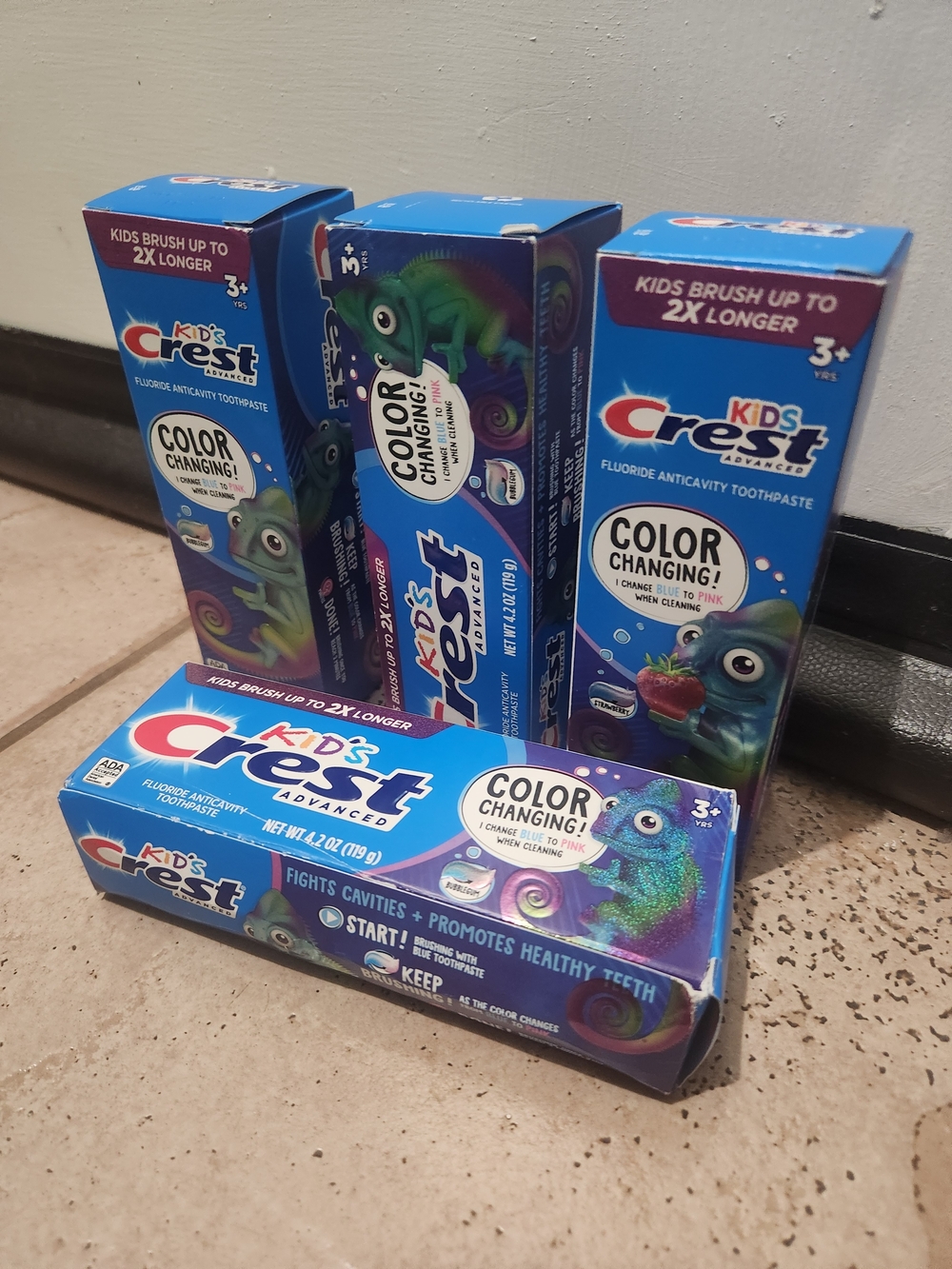 Crest Kids Color-Changing Toothpaste - Picture 2 of 3